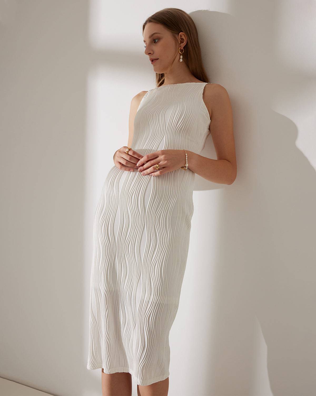Abito Midi Donna a Coste Elegante – Design Raffinato con Dettagli in Perle