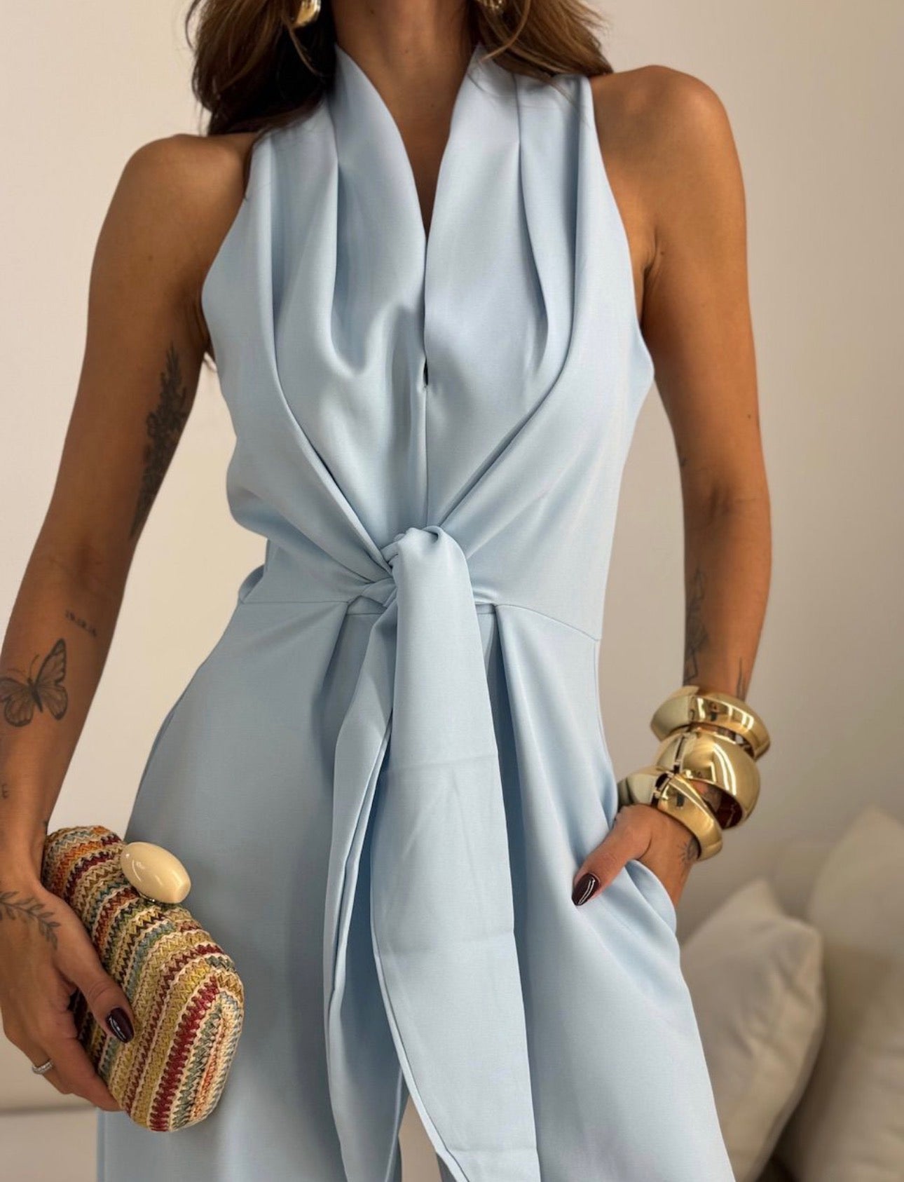 Tuta da donna senza maniche con schiena scoperta - Fluida ed elegante