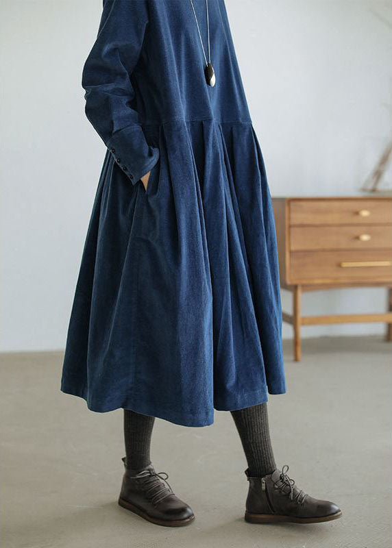 Abito Zoe in velluto - eleganza senza tempo e comfort lussuoso.