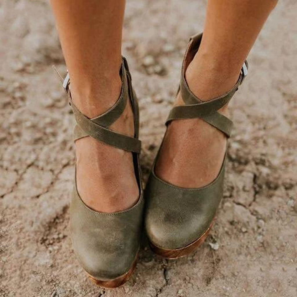 Sandali con zeppa da donna a punta chiusa – Cinturino alla caviglia, stile elegante e confortevole