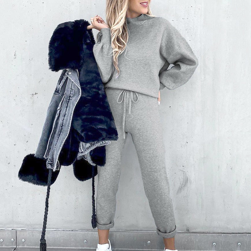 Tuta sportiva donna – look casual chic per relax o sport leggero