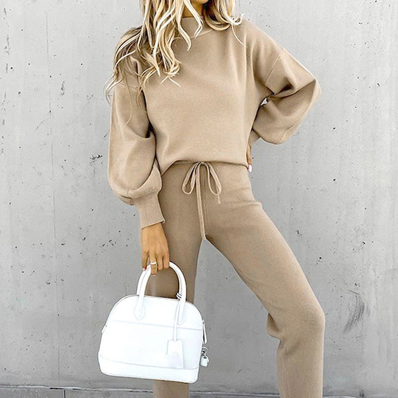 Tuta sportiva donna – look casual chic per relax o sport leggero