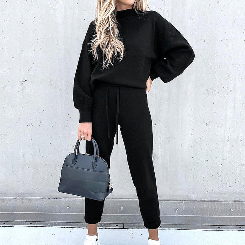 Completo tuta donna in due pezzi, elegante e comodo
