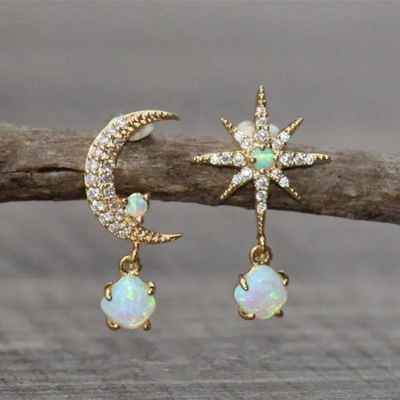 Orecchini Donna Luna e Stella – Stile Oro, Opale e Poetico.