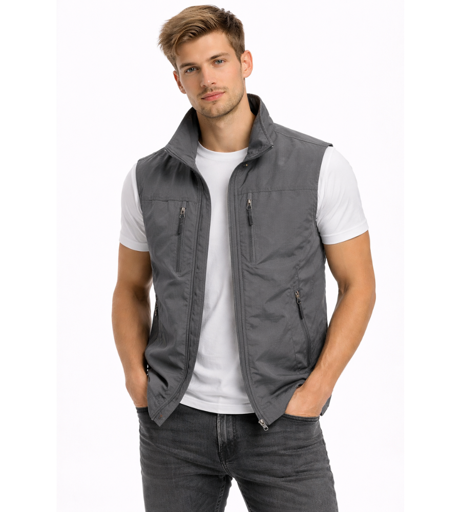 Gilet uomo con zip e collo alto - Pratico e versatile