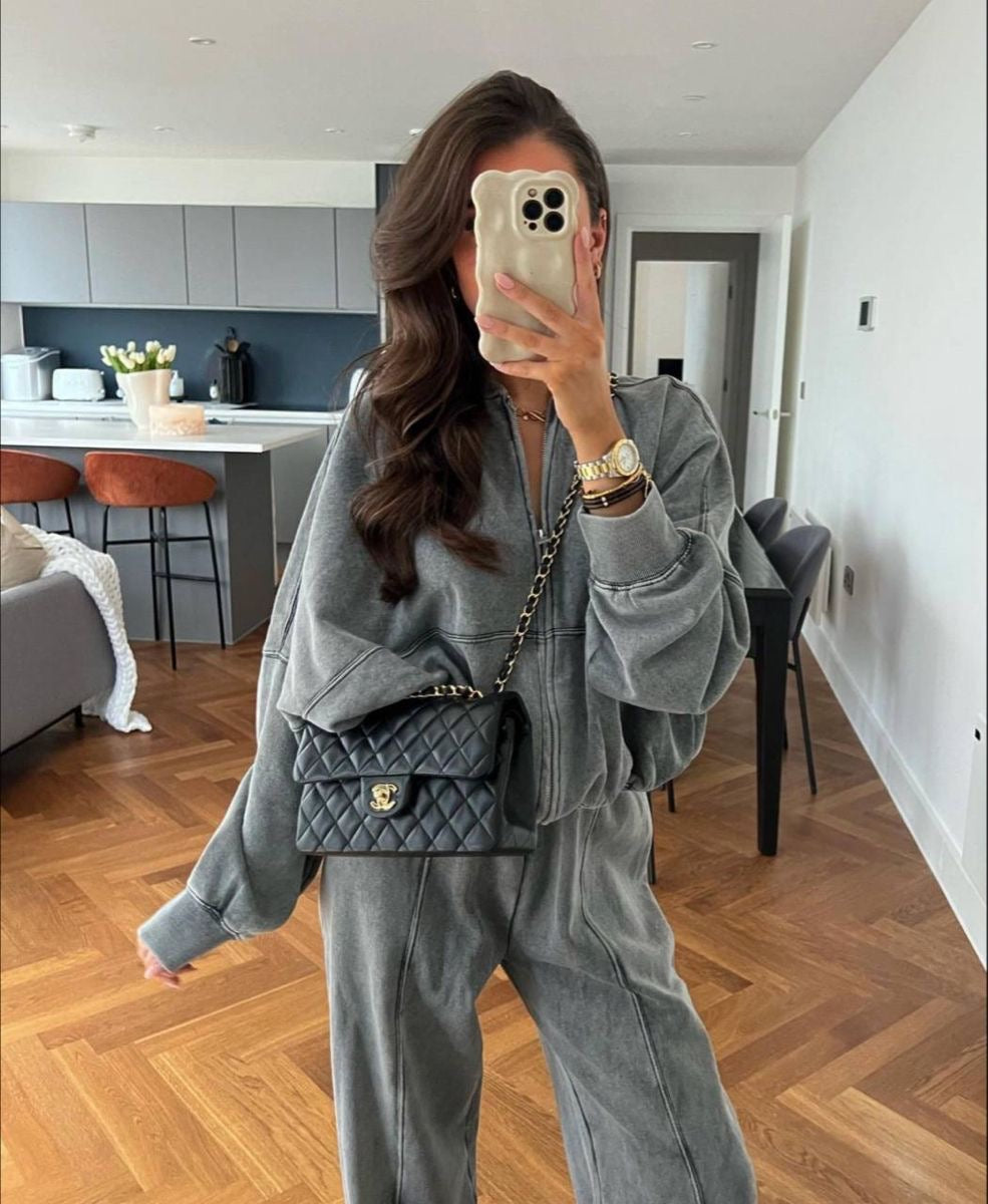 Completo da salotto oversize elegante da donna - felpa con zip e pantaloni a gamba larga