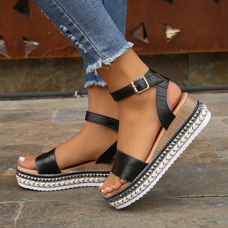 Sandali platform da donna con cinturino alla caviglia – Suola testurizzata estiva