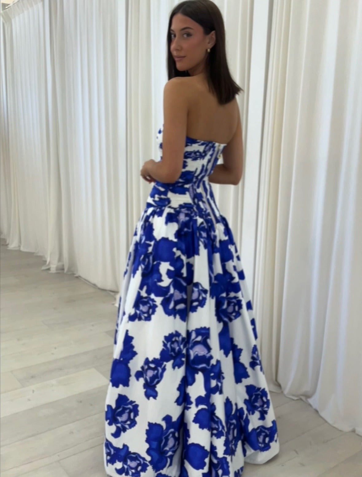 Abito maxi floreale drappeggiato da donna – Romantico ed elegante
