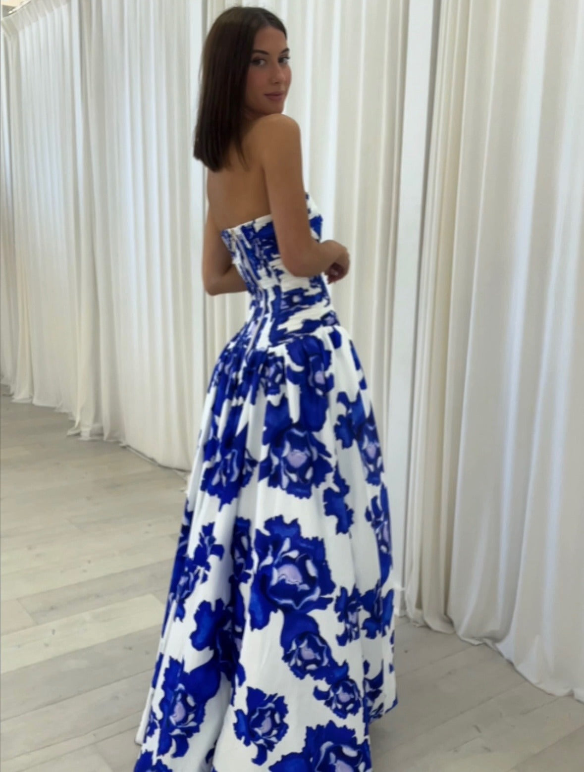 Abito maxi floreale drappeggiato da donna – Romantico ed elegante