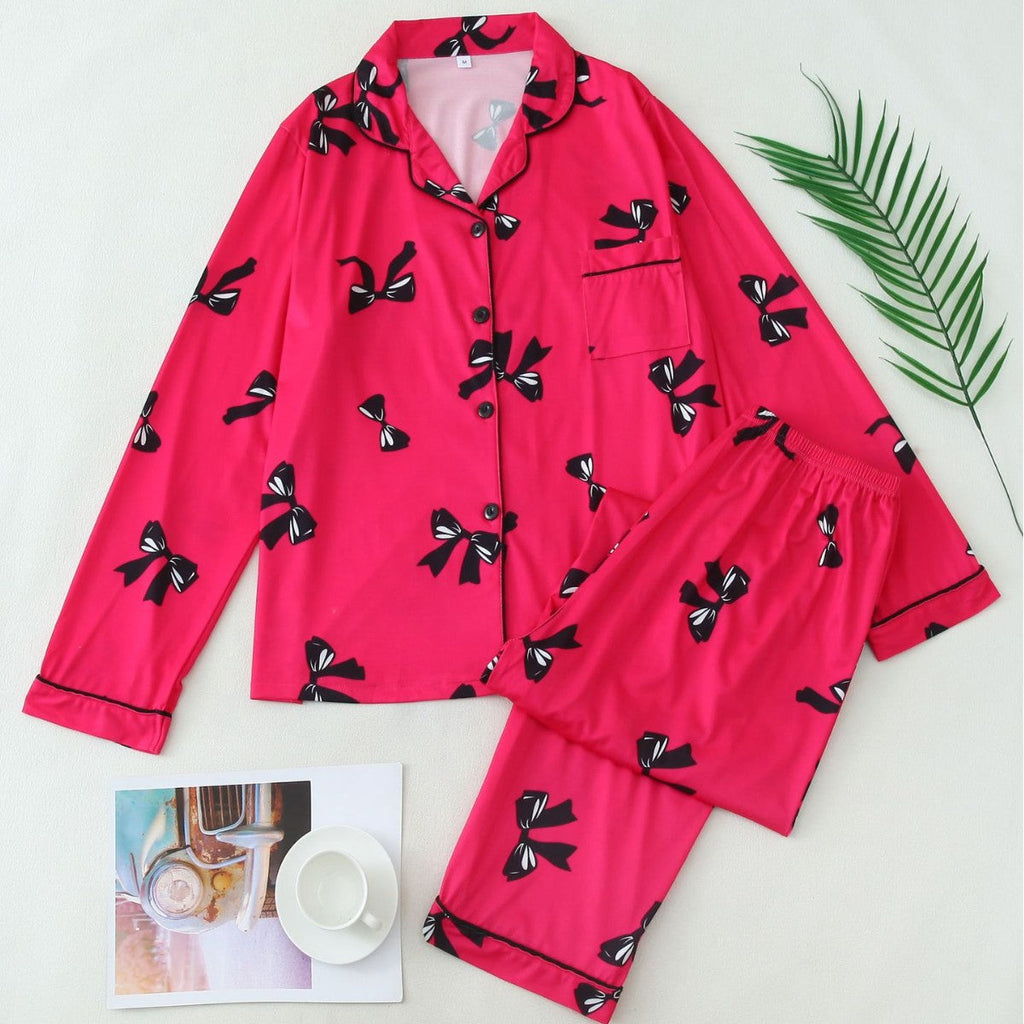 Pigiama da donna a maniche lunghe – Camicia abbottonata con motivo a nastri