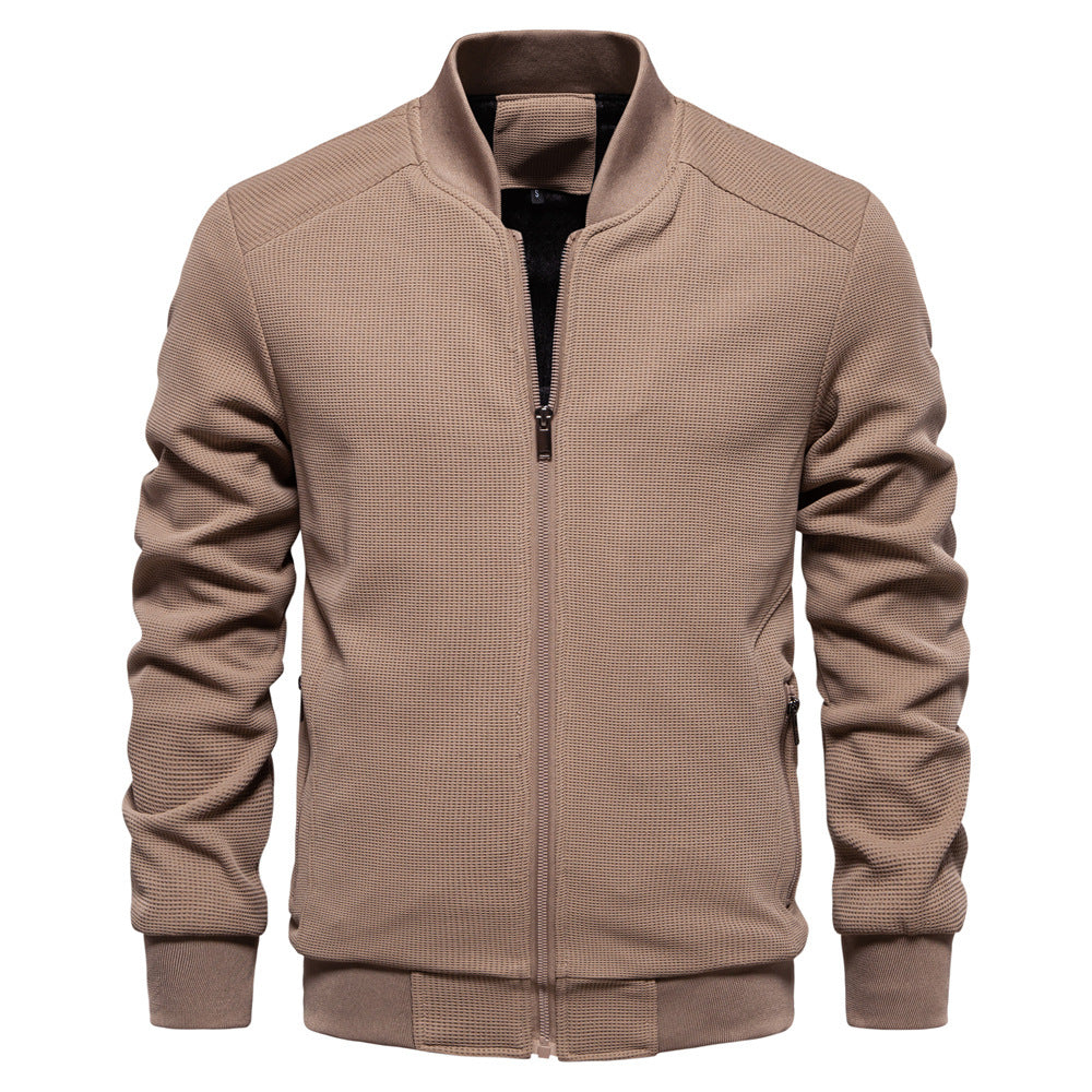 Giacca con cerniera da uomo per autunno e inverno: calore, stile e protezione quotidiana