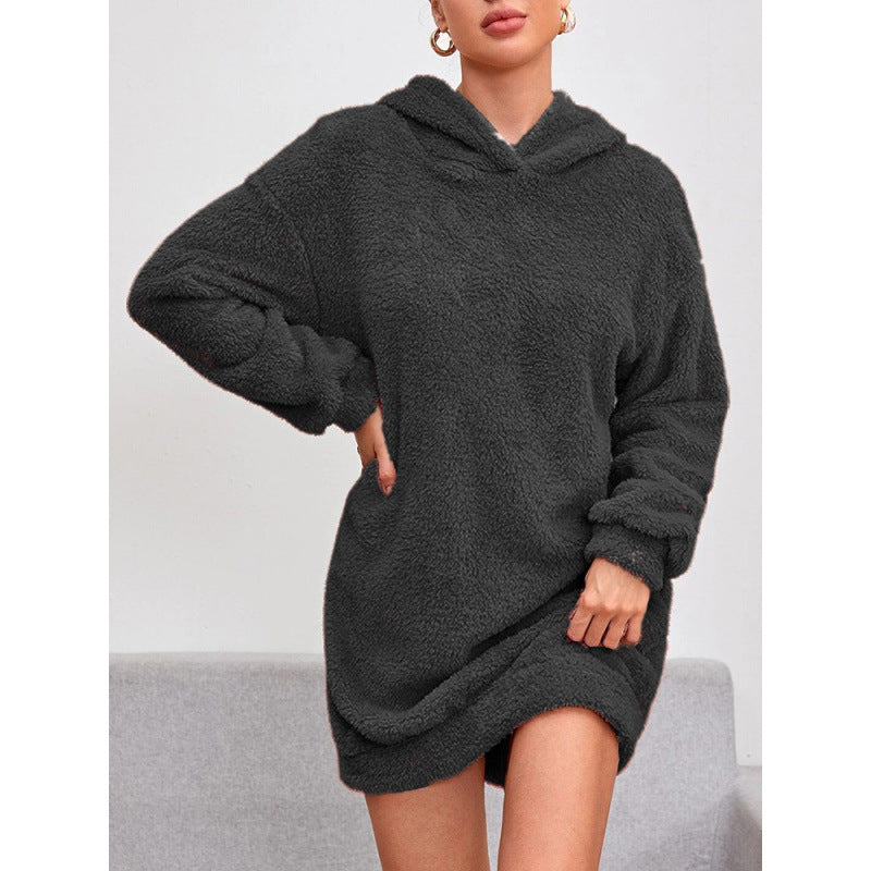 Oversized sweatshirtkjole til damer med hætte i blød fleece