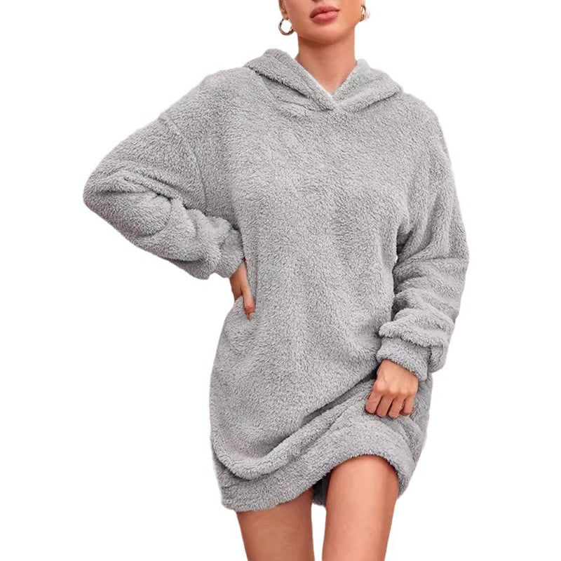 Oversized sweatshirtkjole til damer med hætte i blød fleece
