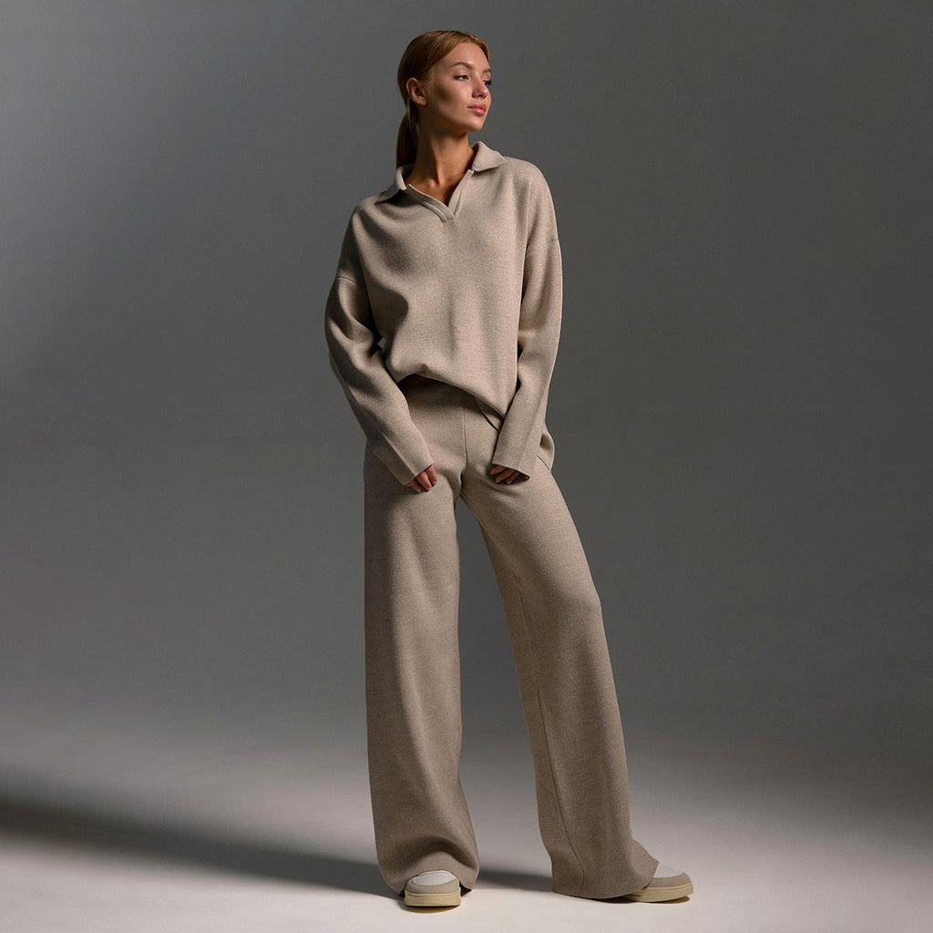 Completo da casa da donna – Set coordinato in maglia con maglione oversize, colletto e pantaloni a gamba larga