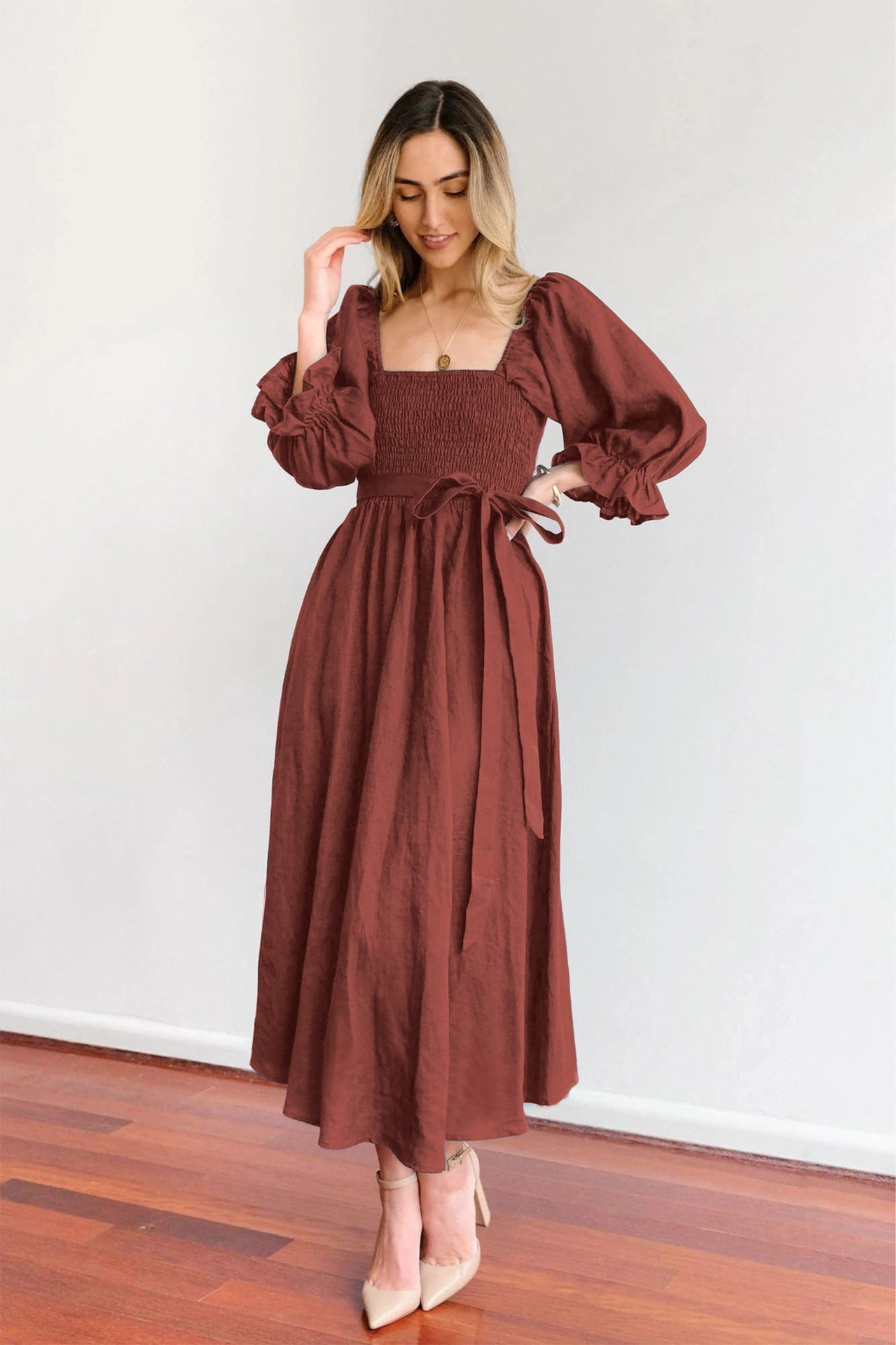 Abito lungo da donna con laccio in vita – Vestito romantico elegante