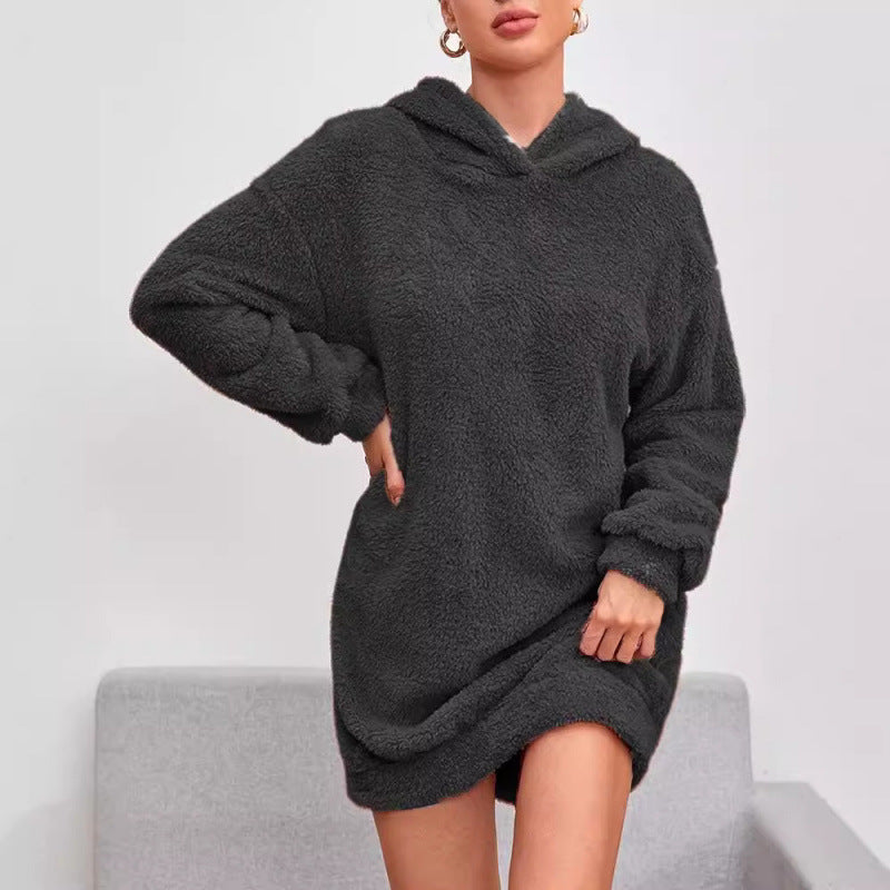Oversized sweatshirtkjole til damer med hætte i blød fleece