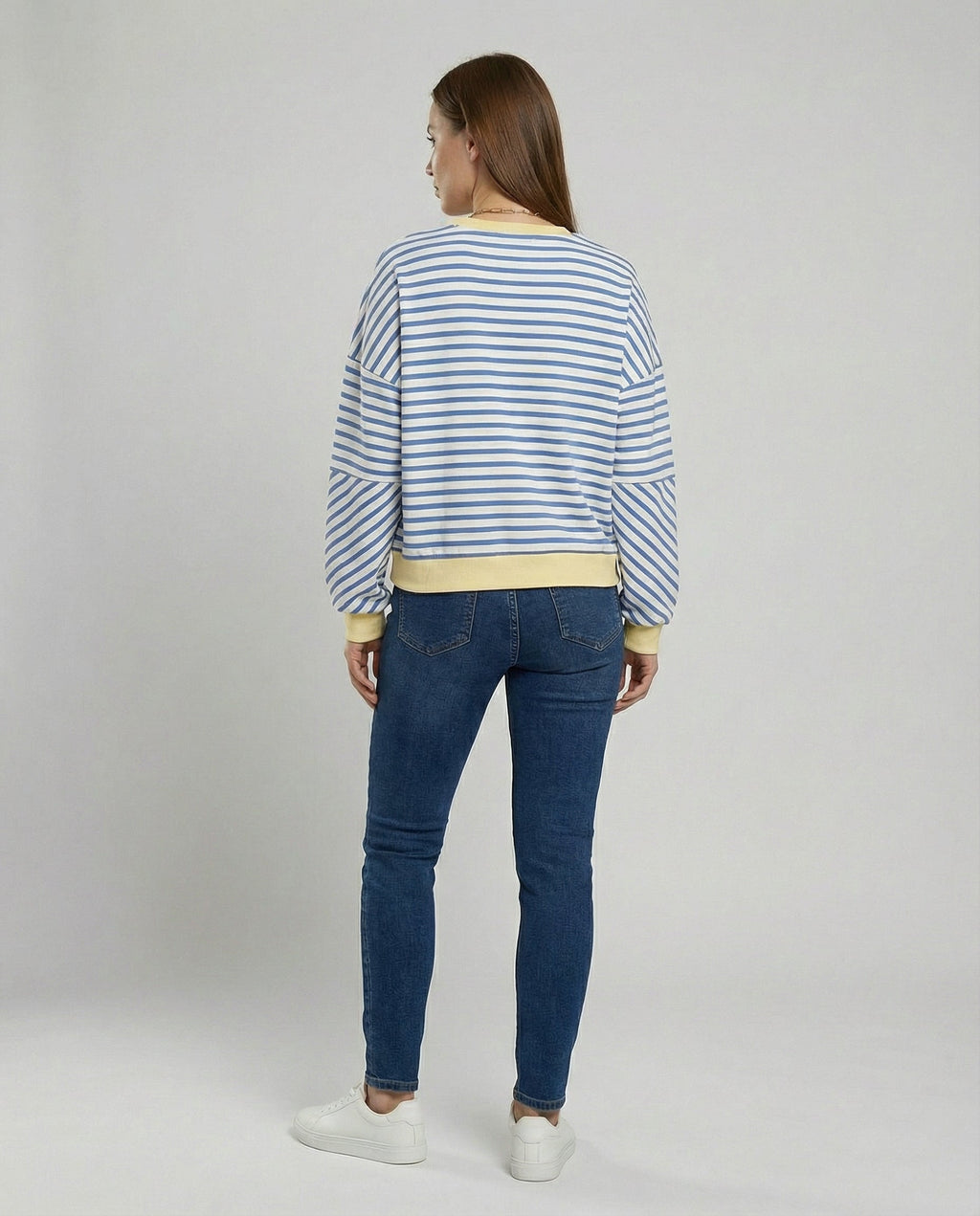 Felpa donna a righe dal taglio boxy – Casual e di tendenza