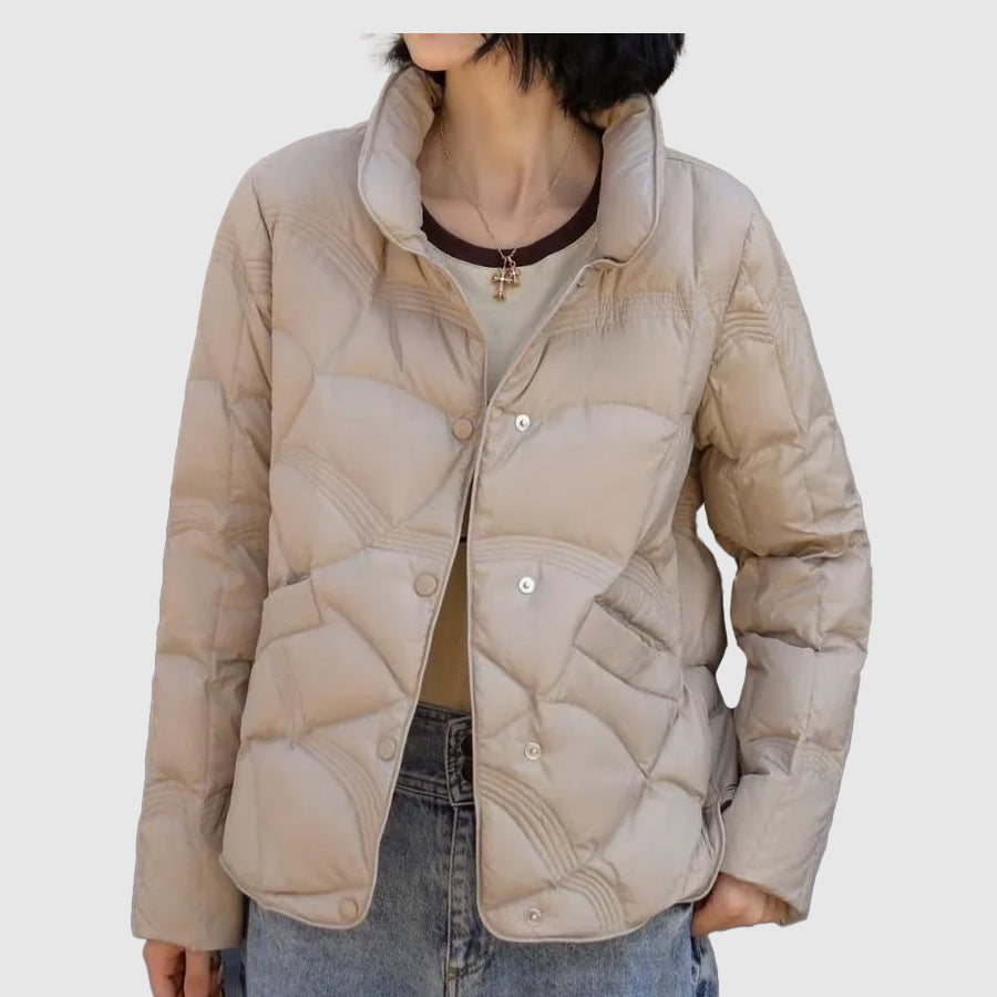 Giacca trapuntata da donna con chiusura a scatto – Collo alto invernale