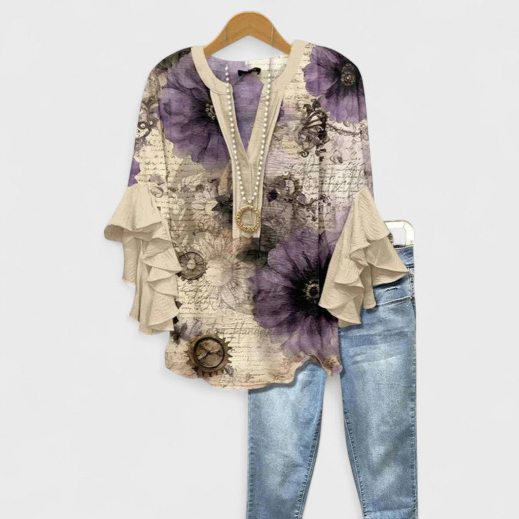 Light and elegant summer women's T-shirt – Fresh and versatile feminine style