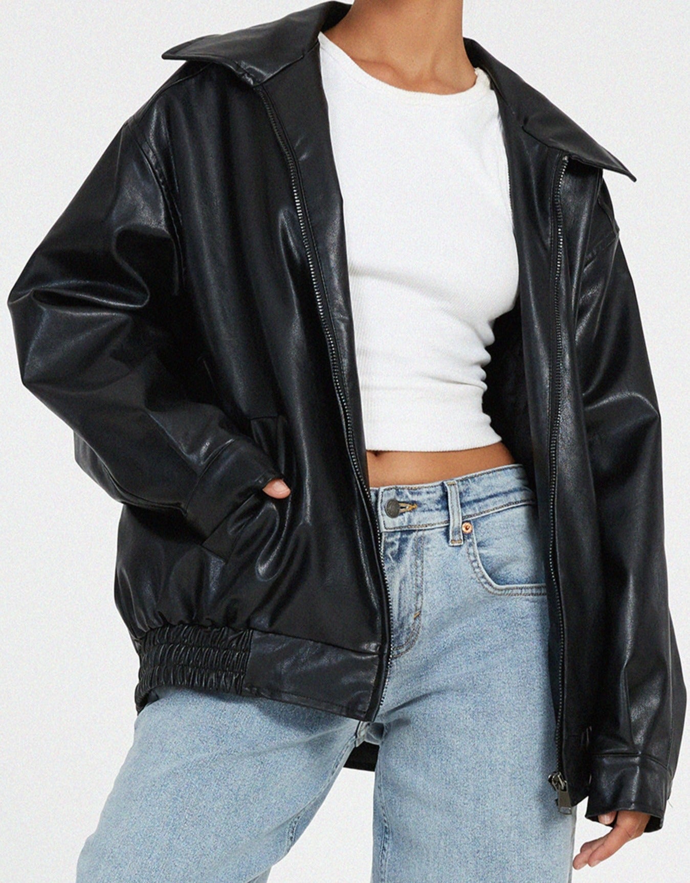 Giacca donna elegante con zip oversize in ecopelle
