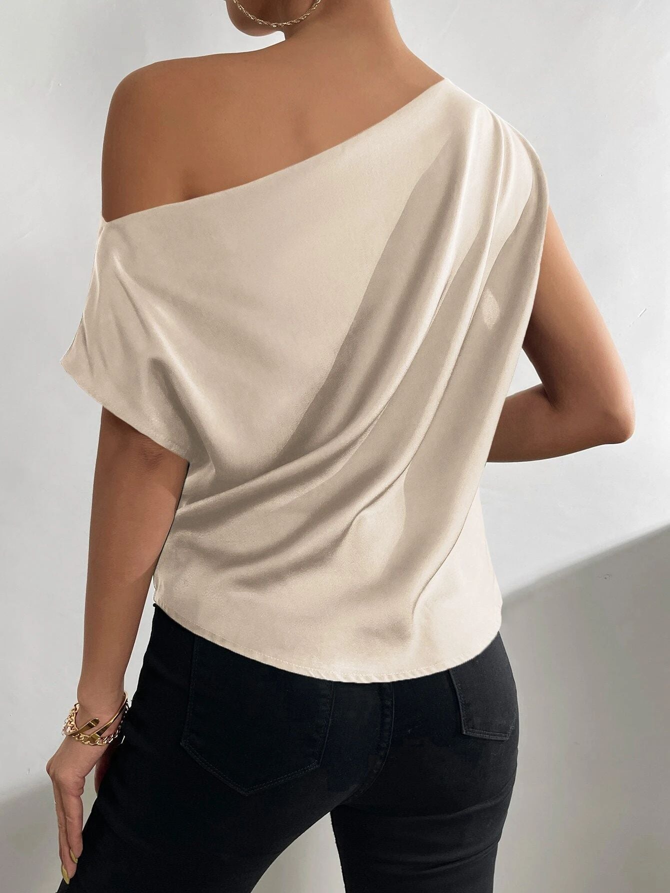Top Donna Monospalla Asimmetrico – Top Elegante Moderno