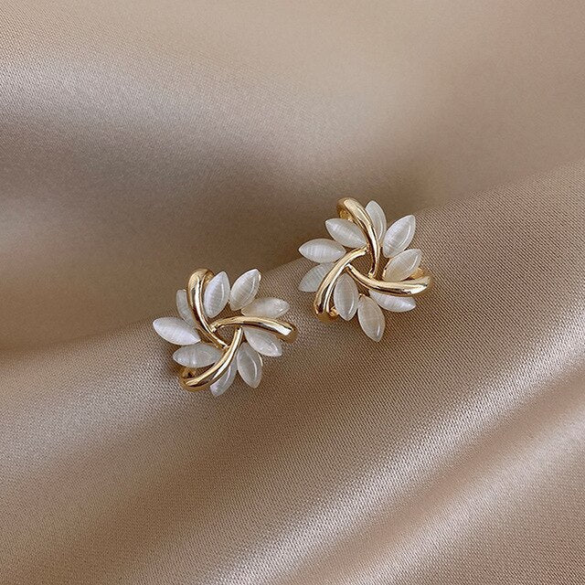 Orecchini Opale Bianca Donna Lusso – Stile Elegante Raffinato e Luminoso.