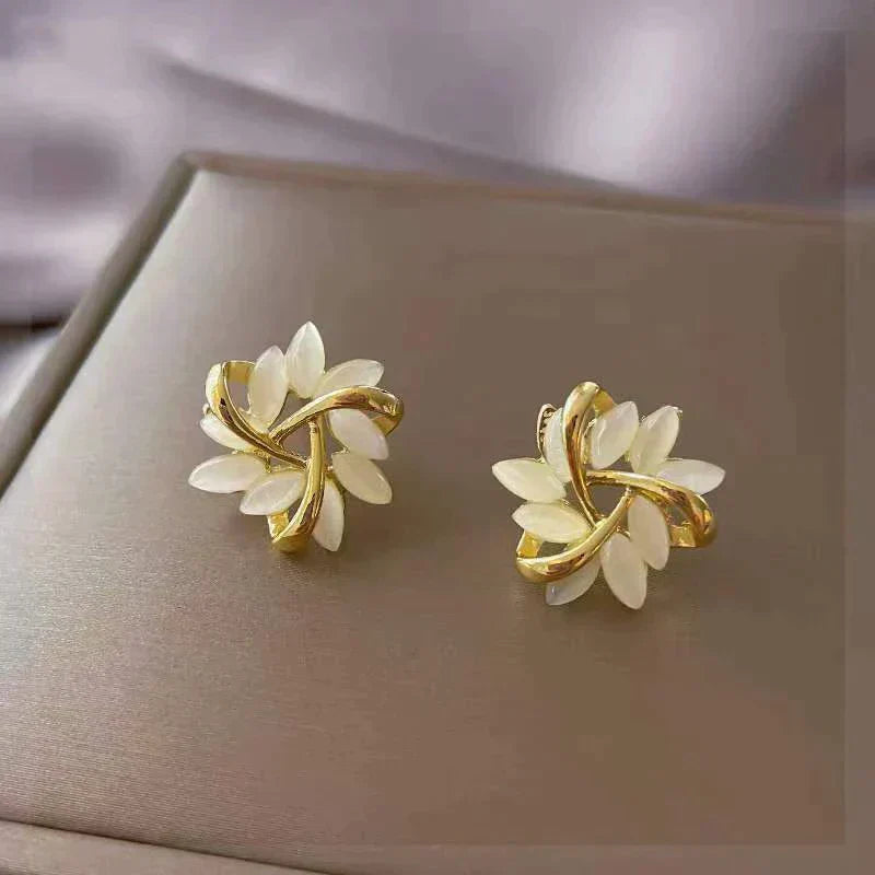 Orecchini Opale Bianca Donna Lusso – Stile Elegante Raffinato e Luminoso.