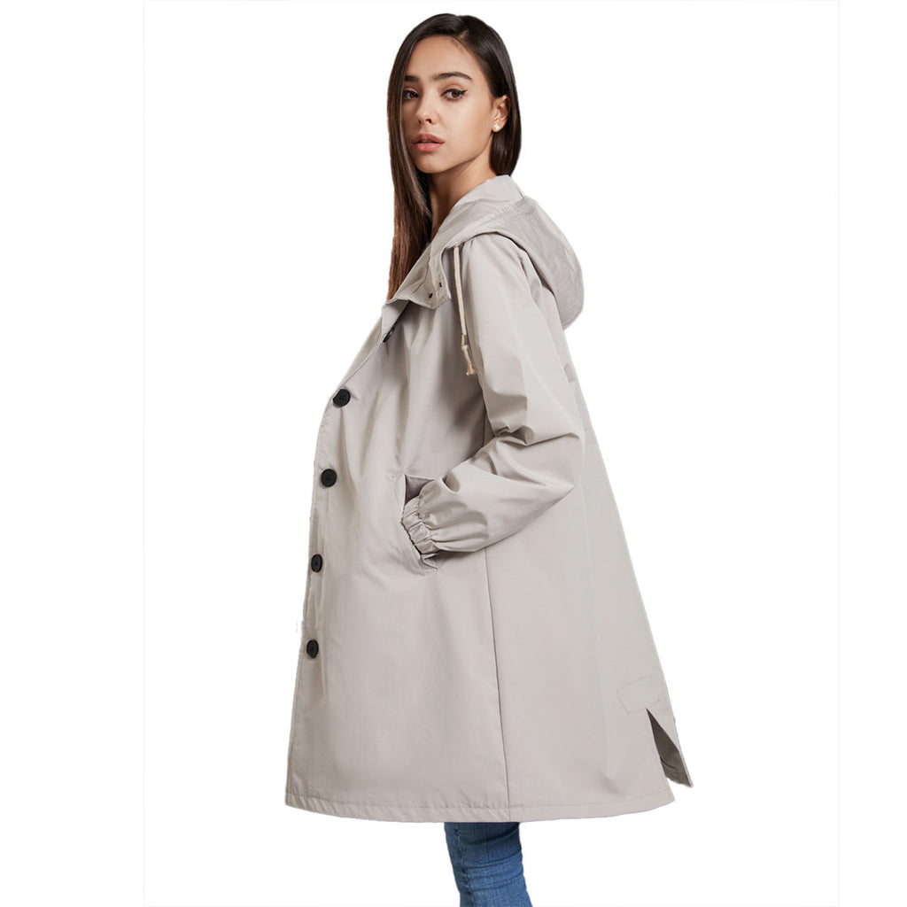 Cappotto lungo da donna con bottoni e cappuccio