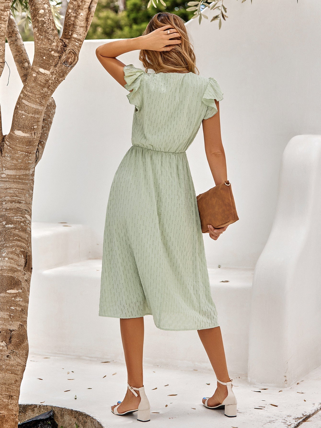 Abito midi da donna con volant e scollo a V – Elegante e leggero