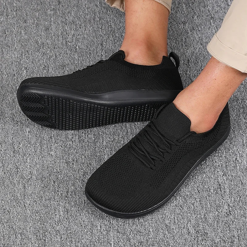 Sneakers uomo in mesh traspirante con suola ammortizzata - Leggere e comode
