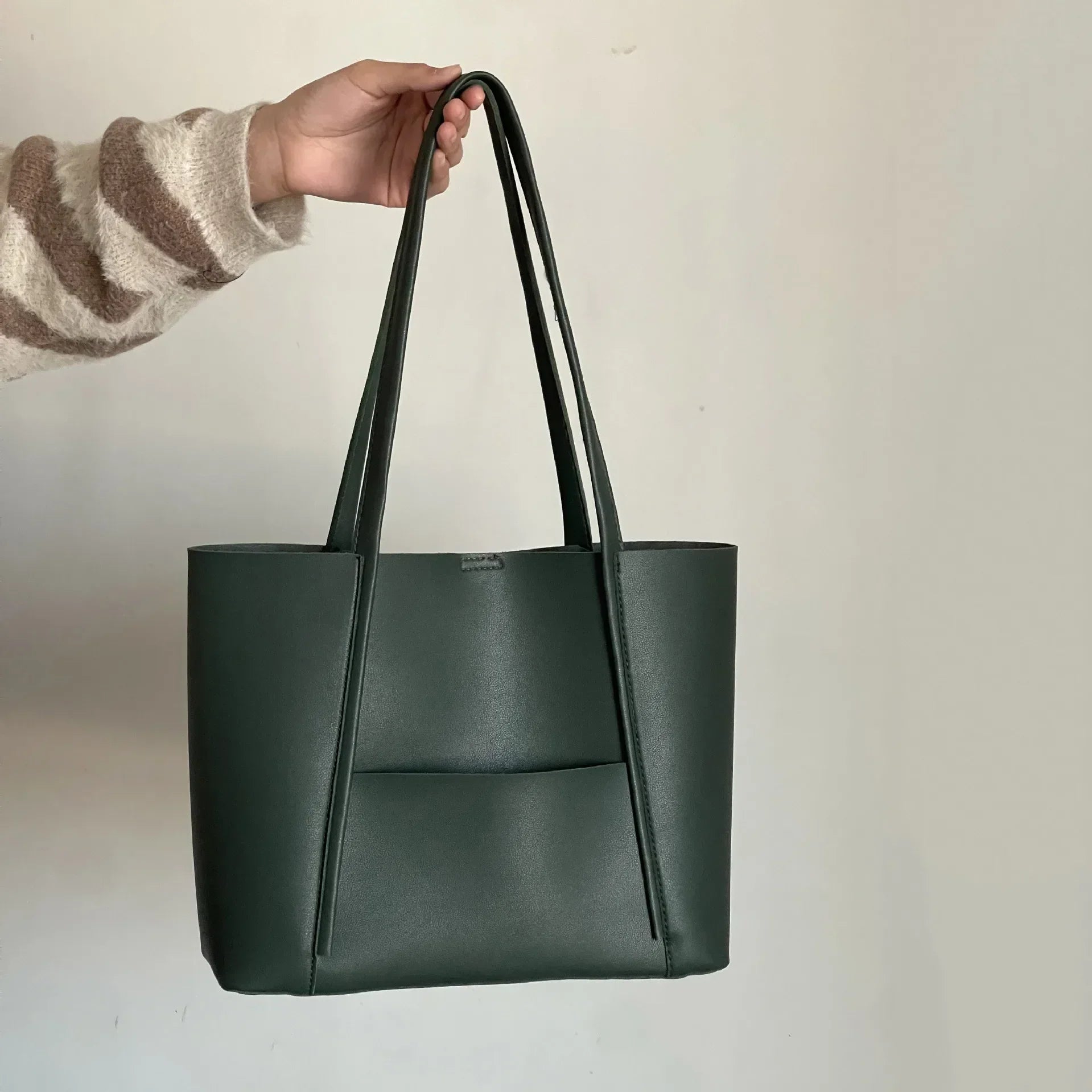 Borsa a tracolla in pelle resistente e spaziosa per donna - Borsa a tracolla chic