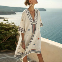 Blanc, bleu marine et rouille