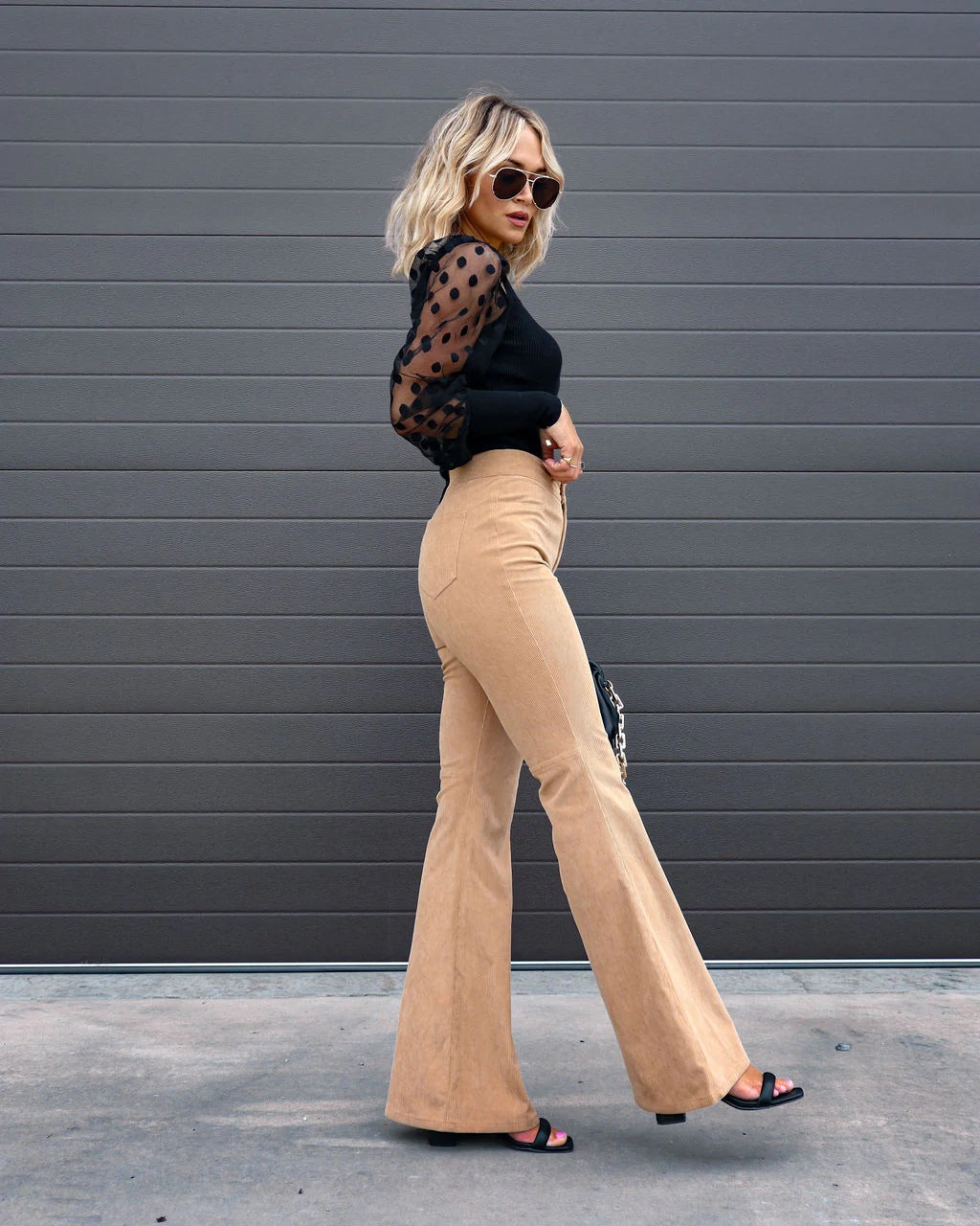 Pantaloni larghi in velluto da donna – Eleganti a vita alta