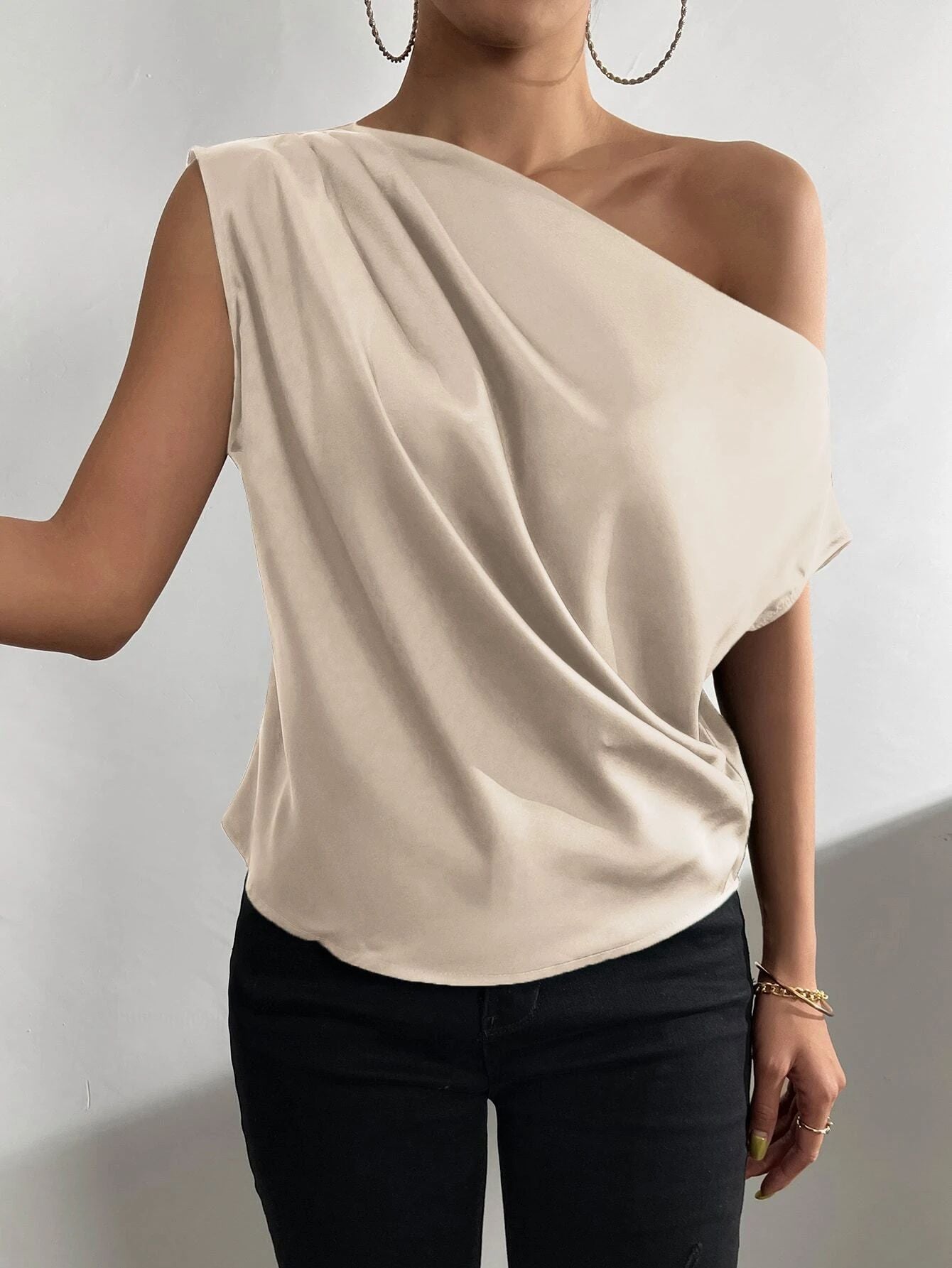 Top Donna Monospalla Asimmetrico – Top Elegante Moderno