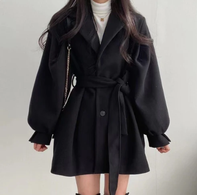 Cappotto da donna in misto lana con cintura - Maniche a sbuffo