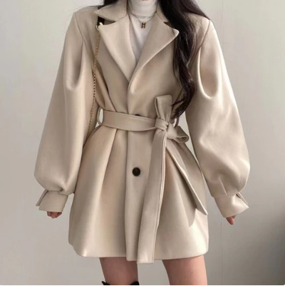 Cappotto da donna in misto lana con cintura - Maniche a sbuffo