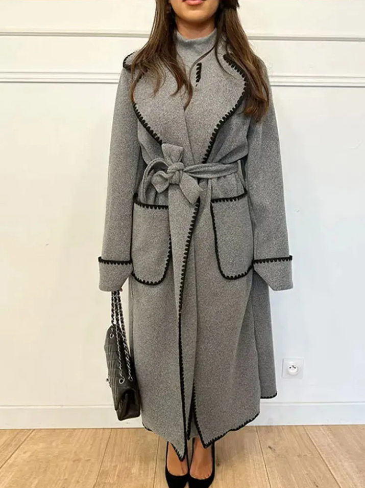 Elegante trench lungo patchwork da donna