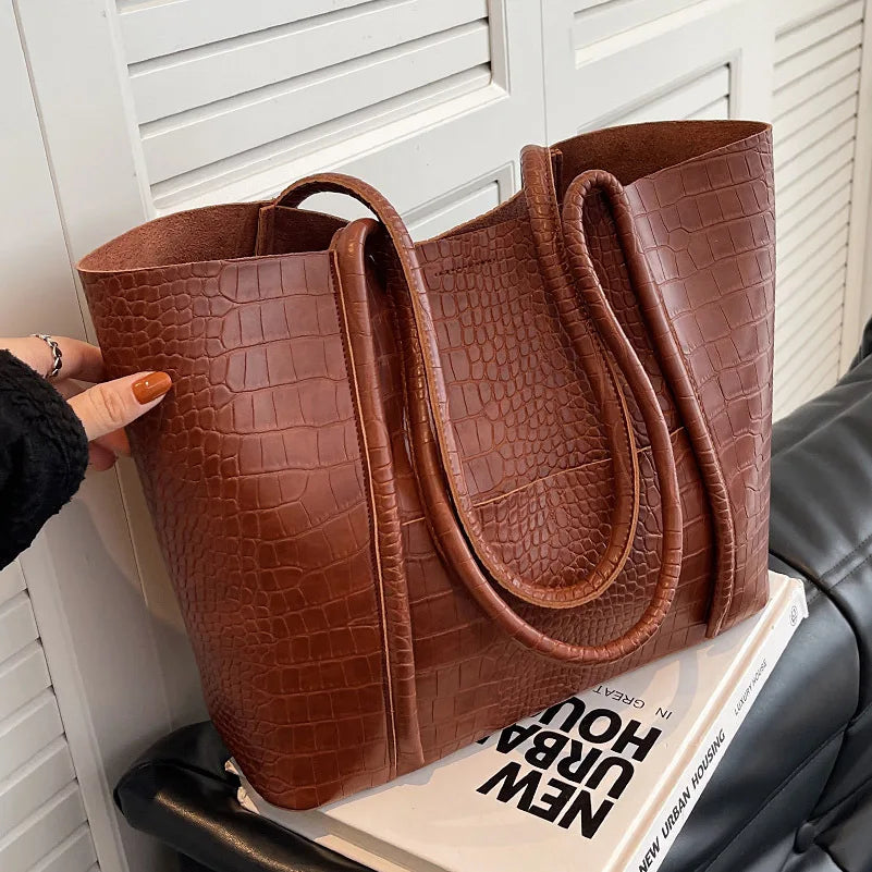 Borsa a tracolla in pelle di coccodrillo da donna
