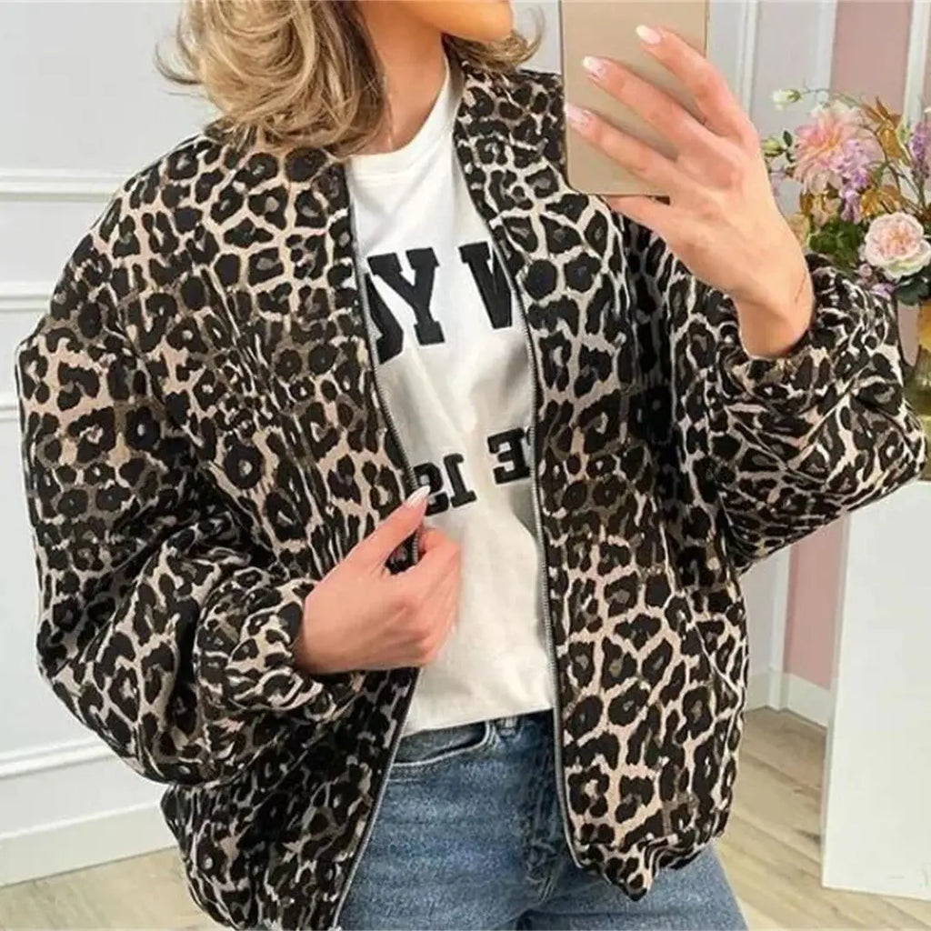 Giubbotto bomber con stampa leopardata da donna