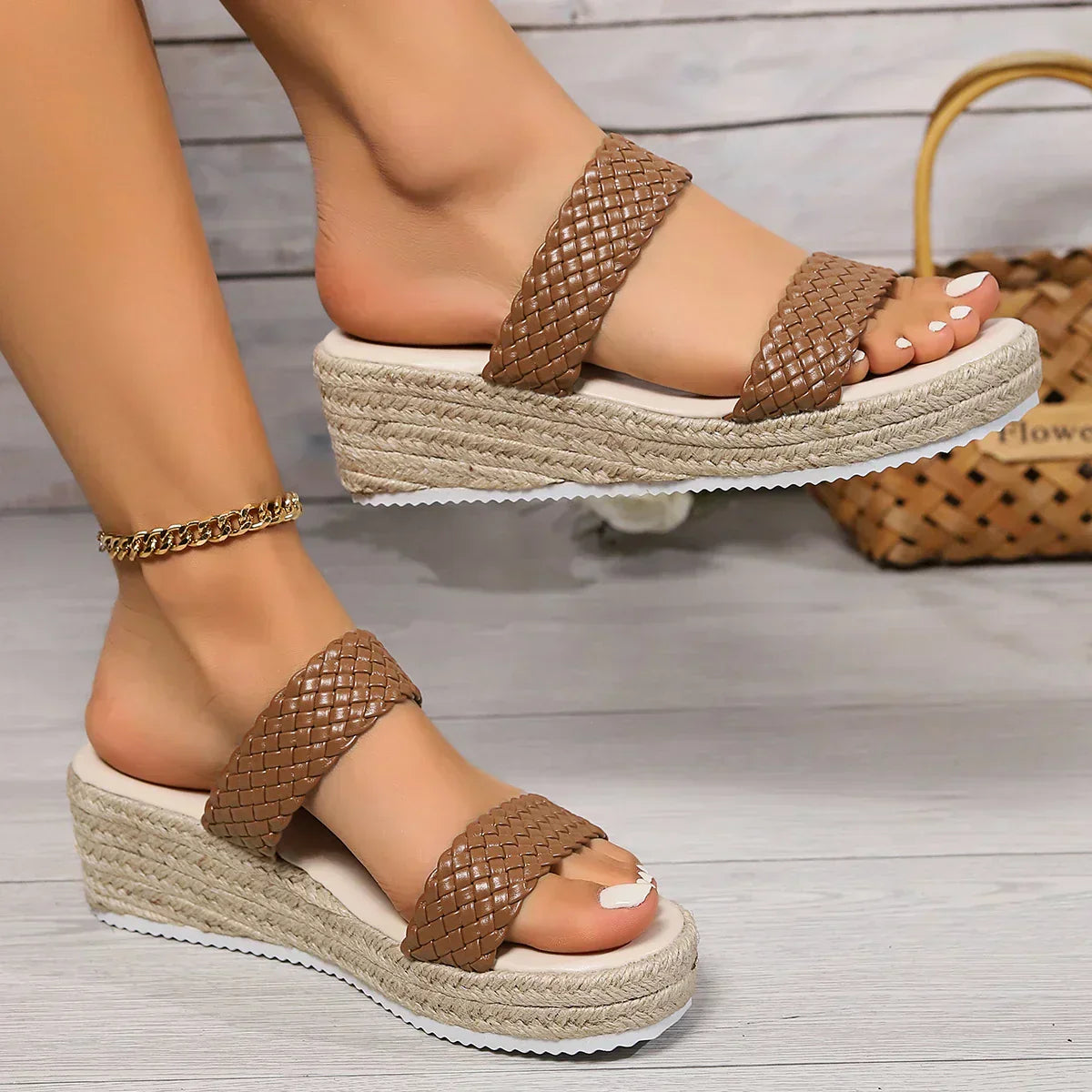 Sandali con zeppa da donna - Comodi ed eleganti