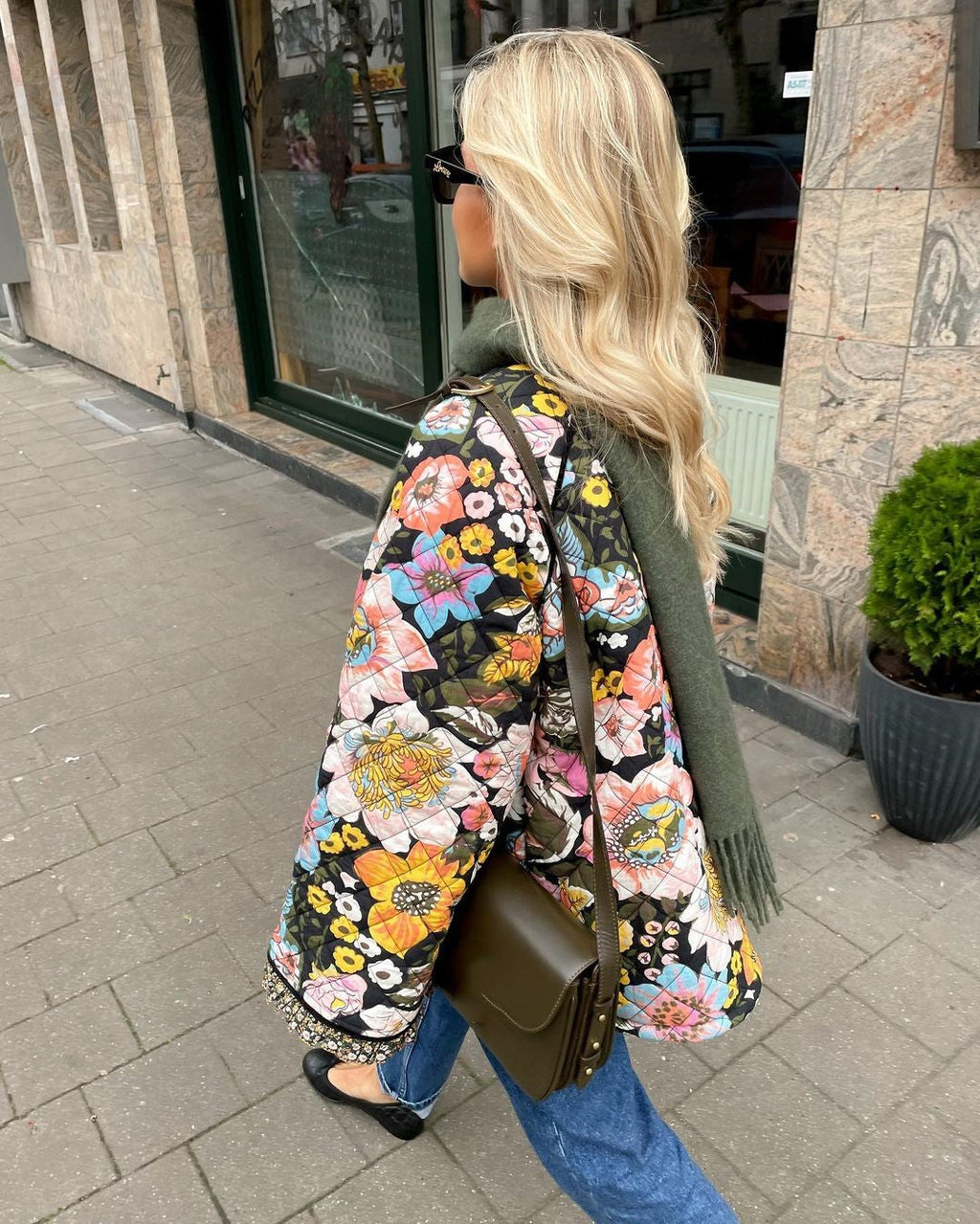 Giacca trapuntata reversibile da donna con stampa floreale colorata - Stile bohémien spesso e foderato