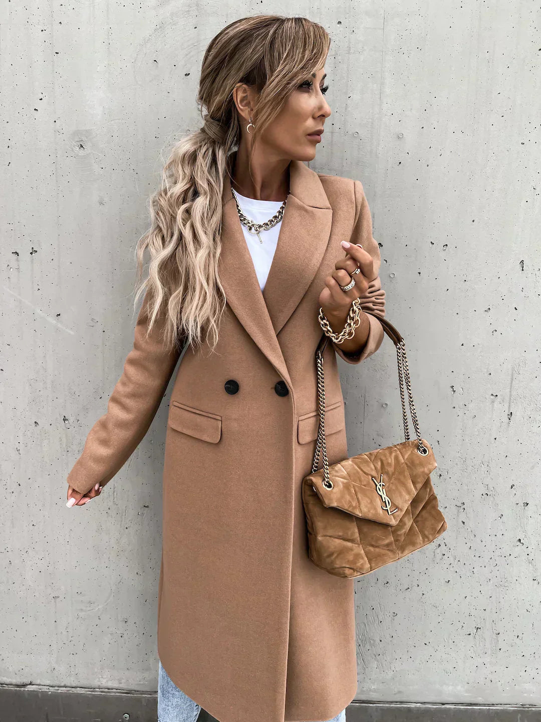Cappotto caldo ed elegante da donna