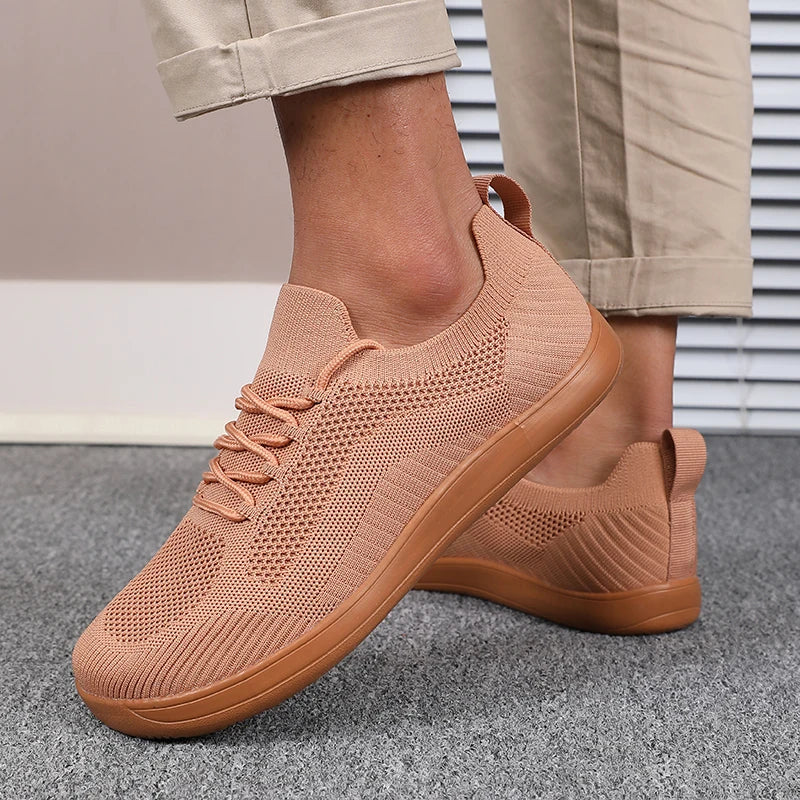 Sneakers uomo in mesh traspirante con suola ammortizzata - Leggere e comode