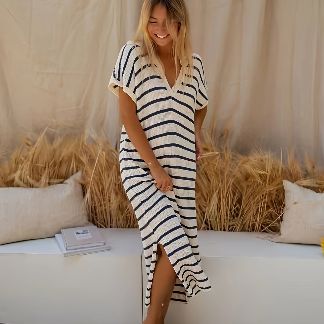 Abito midi in maglia a righe da donna con scollo a V - Morbido e femminile