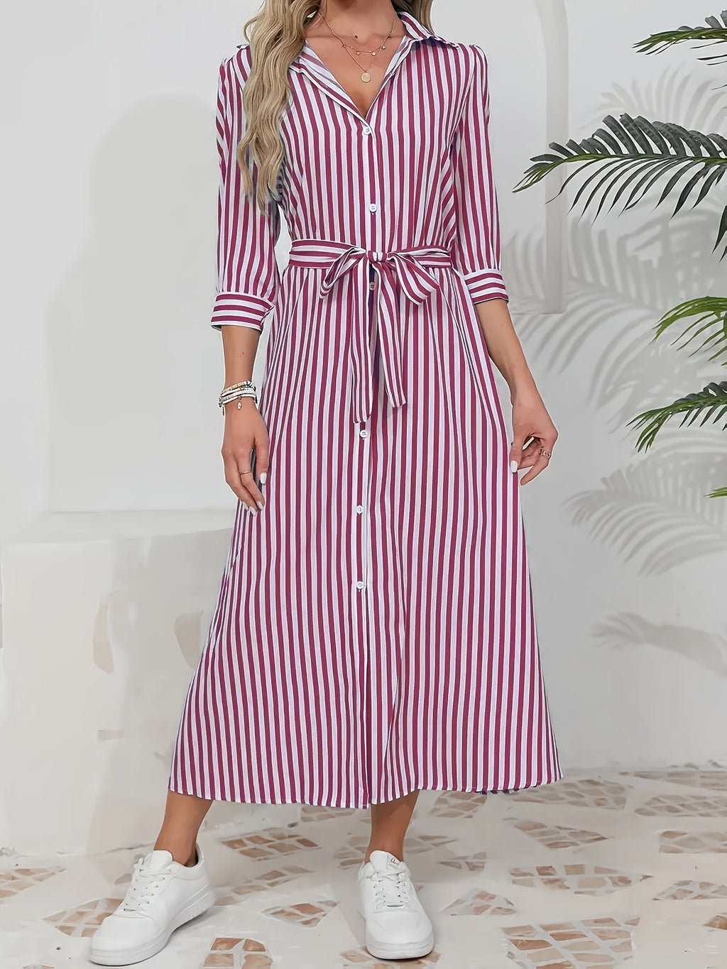 Abito midi chemisier da donna a righe con cintura - Chic e casual