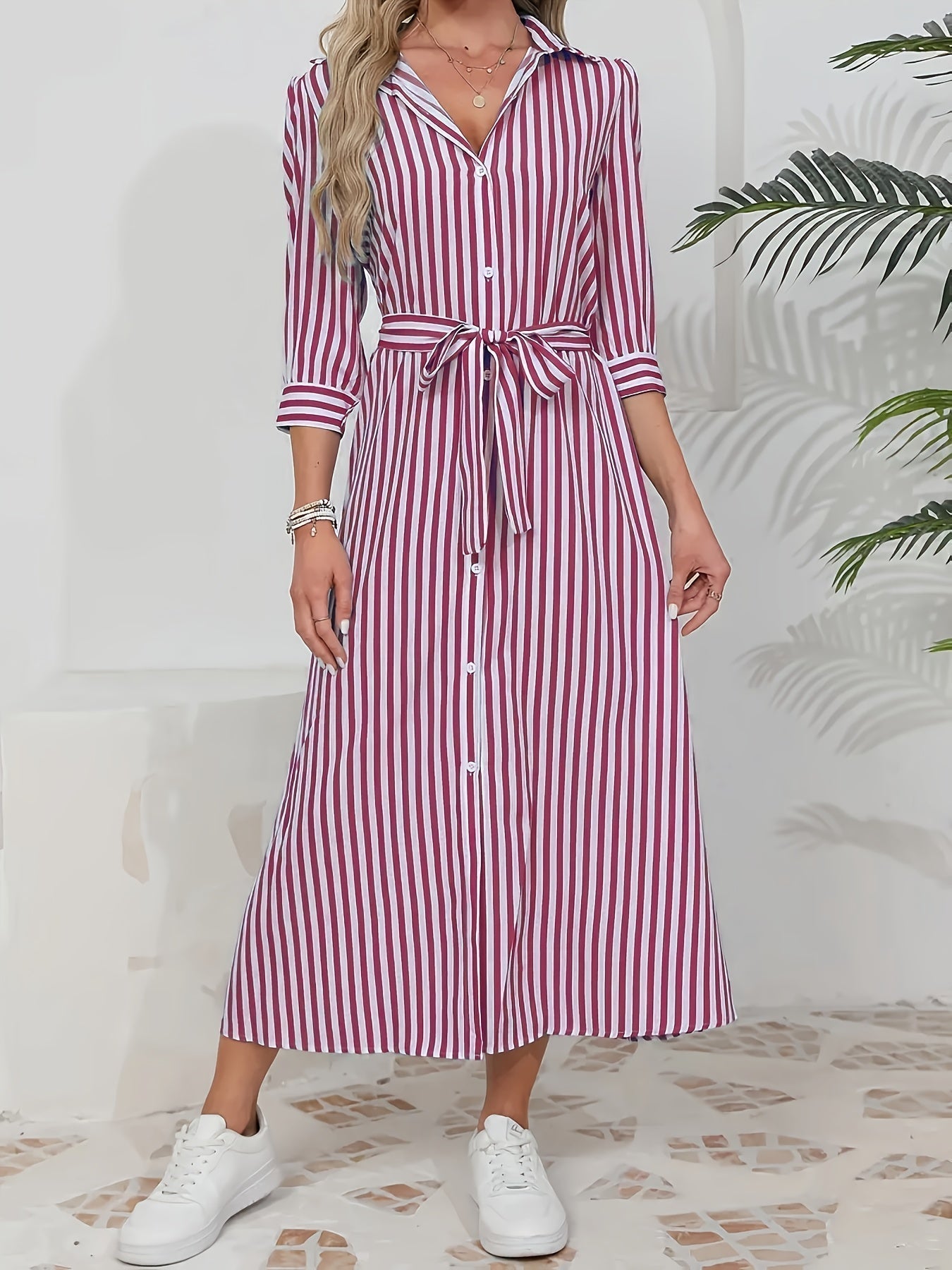 Abito midi chemisier da donna a righe con cintura - Chic e casual