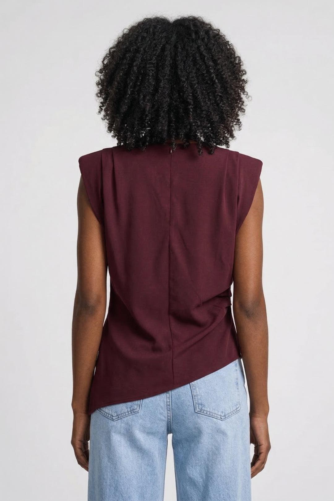 Top da donna drappeggiato senza maniche dal taglio aderente - Elegante e raffinato