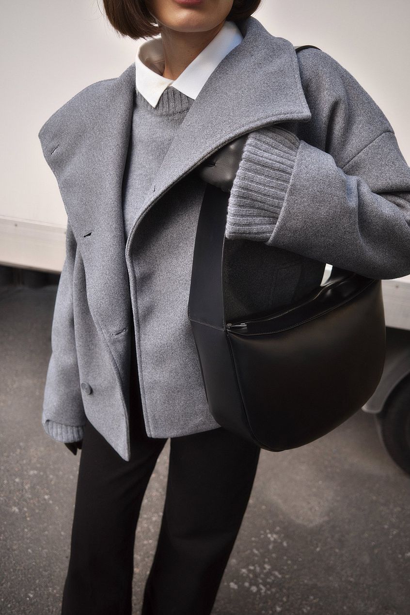 Giacca corta doppiopetto in lana da donna – Elegante e caldo cappotto grigio
