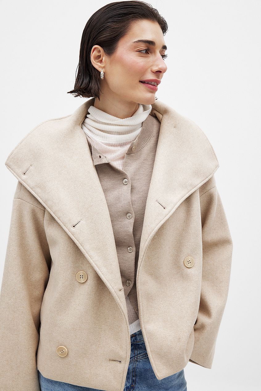 Giacca corta doppiopetto in lana da donna – Elegante e caldo cappotto grigio