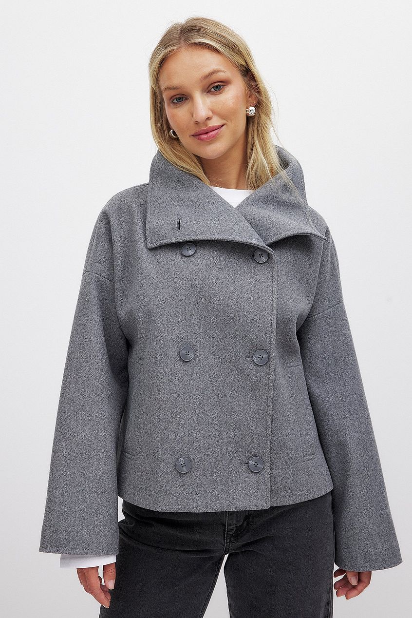 Giacca corta doppiopetto in lana da donna – Elegante e caldo cappotto grigio